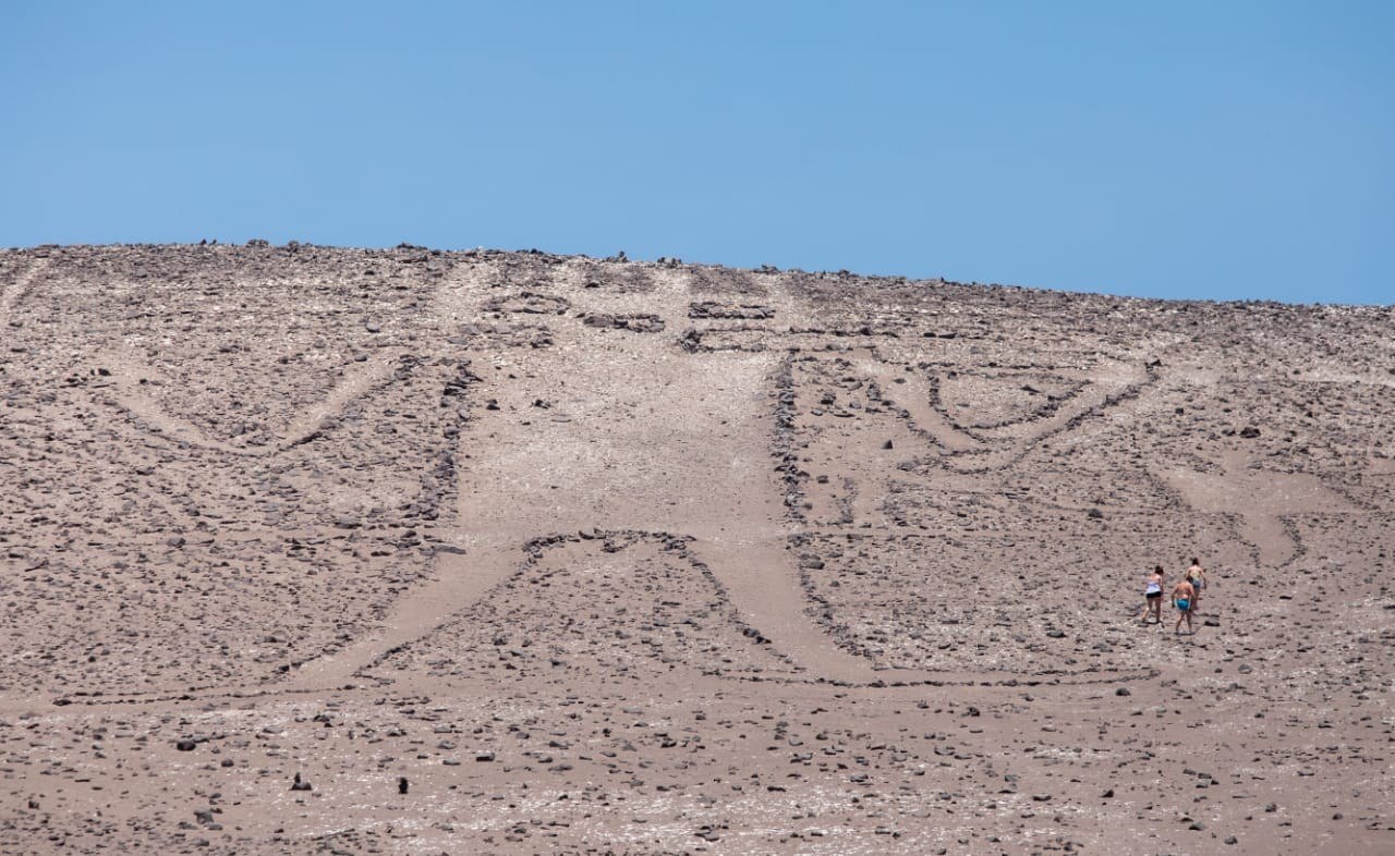 El Gobierno prohibe el paso al "Gigante de Tarapacá"