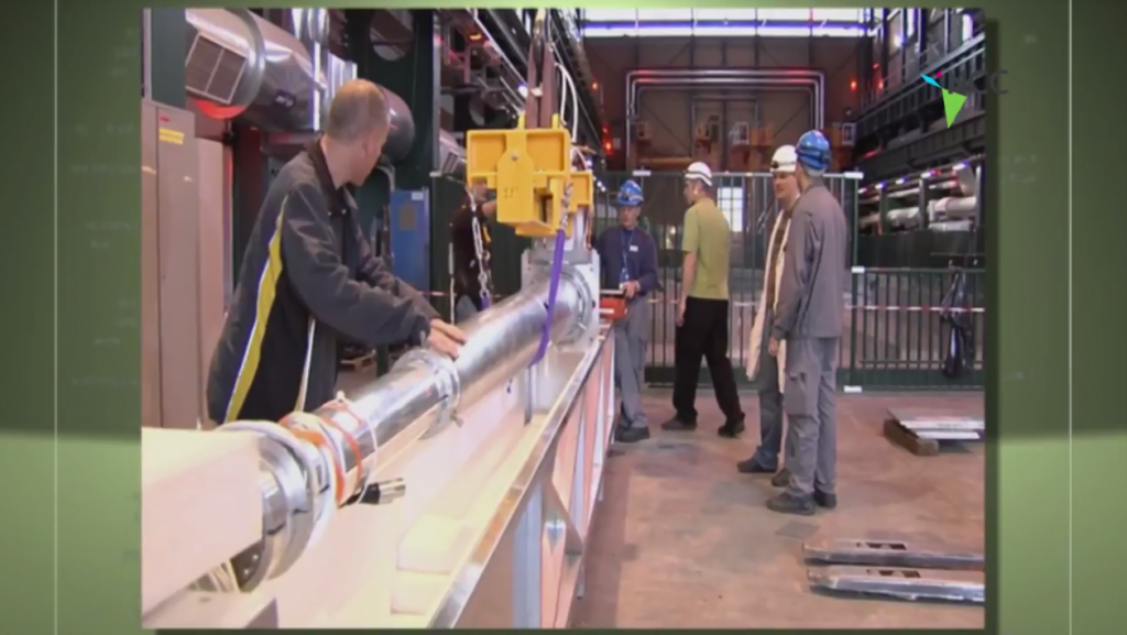 Físico Teórico mexicano Jorge Flores Valdés, reconocido con la medalla IUPAP