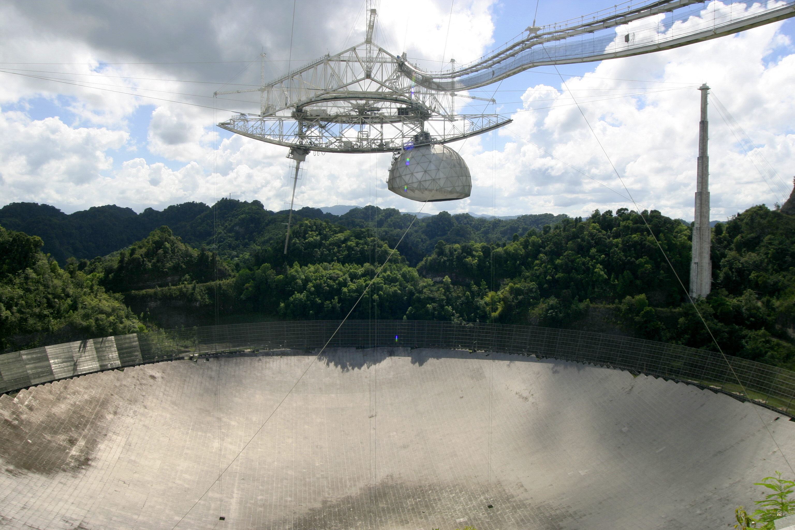 El observatorio puertorriqueño de Arecibo estudia un asteroide doble