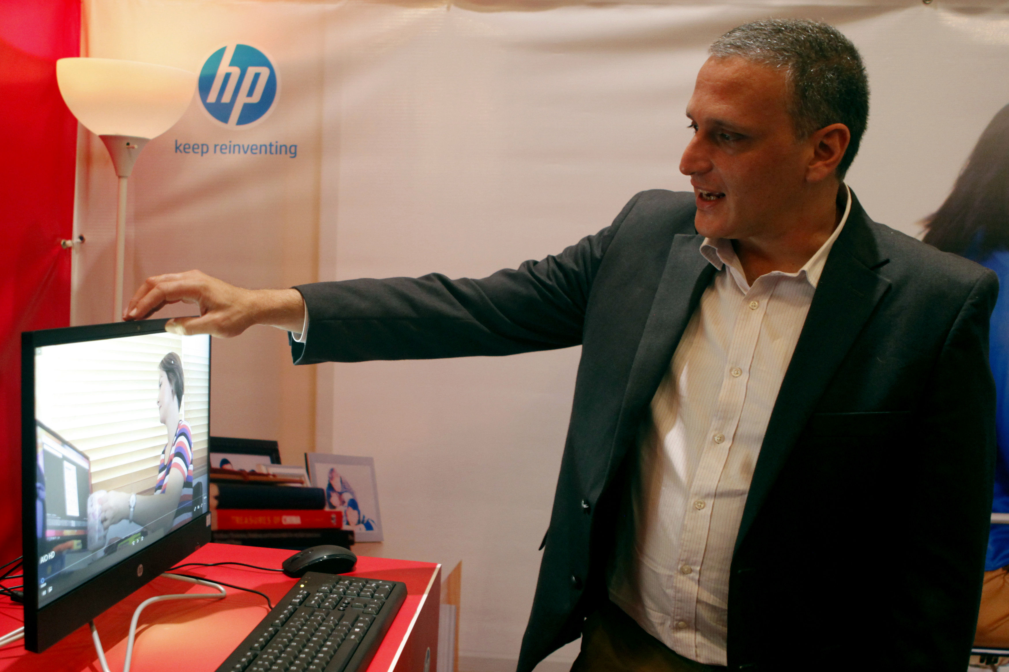 La trasnacional de computación HP apuesta a la innovación para ampliar su mercado