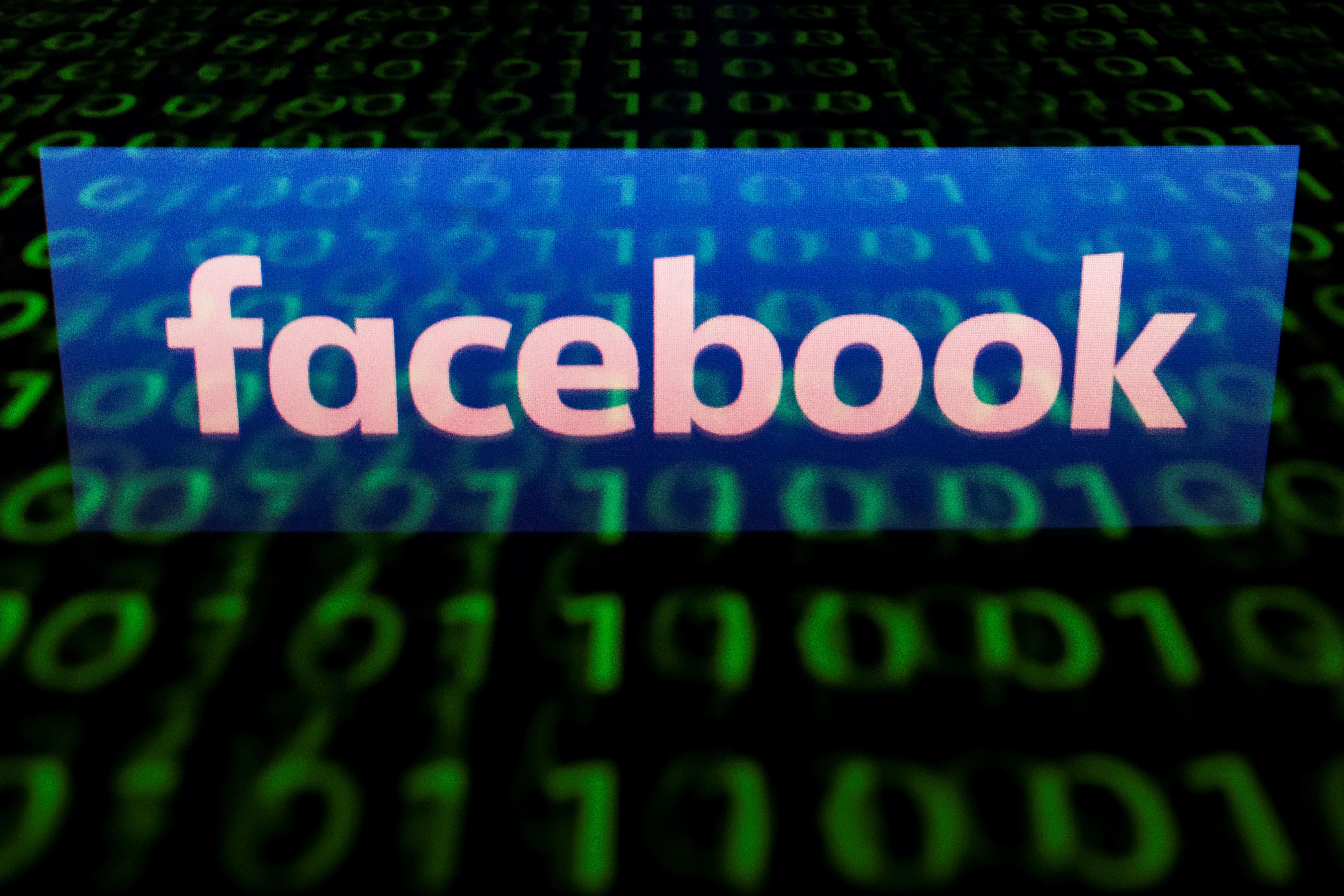 Facebook afecta a 5 millones de europeos