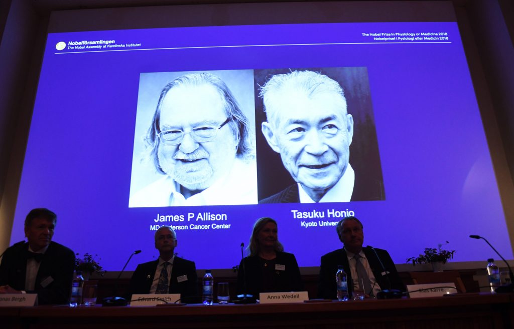 Estadounidense Allison y japonés Honjo comparten Nobel por terapias de cáncer