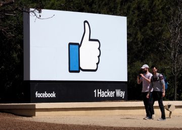 OCU demanda a Facebook por cesión irregular de datos de sus usuarios