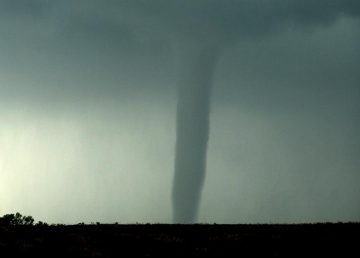 La frecuencia de los tornados varía y puede ser por el cambio climático