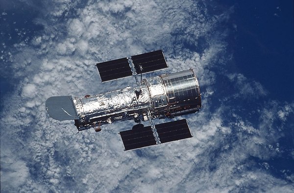 El telescopio espacial Hubble funciona casi con normalidad