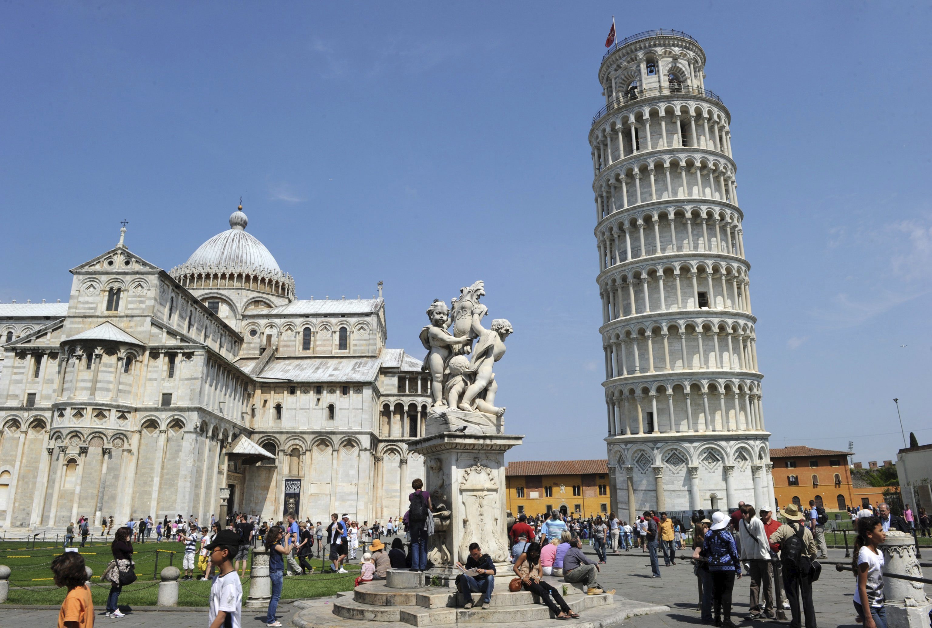 La Torre de Pisa, cada vez menos inclinada