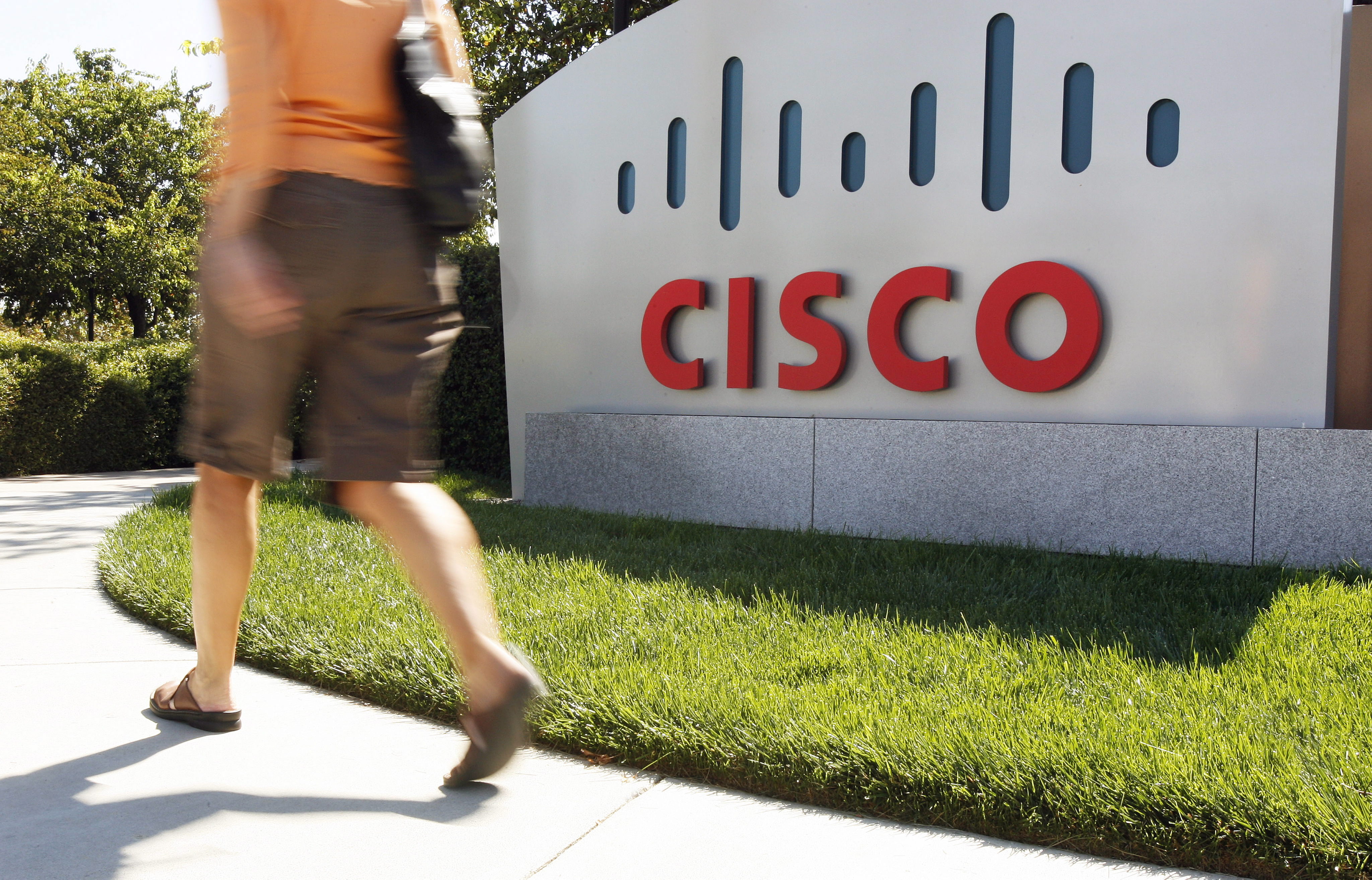 Cisco lanza tres productos nuevos y consolida su conversión al software