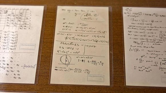 Más de cien manuscritos de Einstein, algunos inéditos, al descubierto