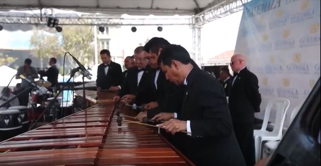 Guatemala celebra a su símbolo patrio con un festival de marimbas