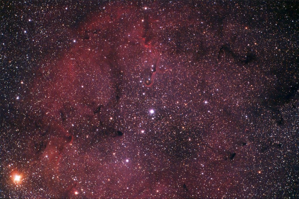 ¿Por qué es oscuro el universo?