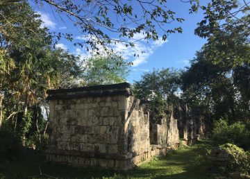 Recuperan su esplendor palacios de ciudad maya de Kulubá en México