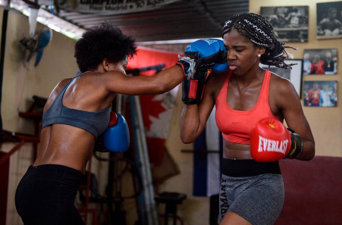 Boxeo femenil en Cuba busca su oportunidad para destacar