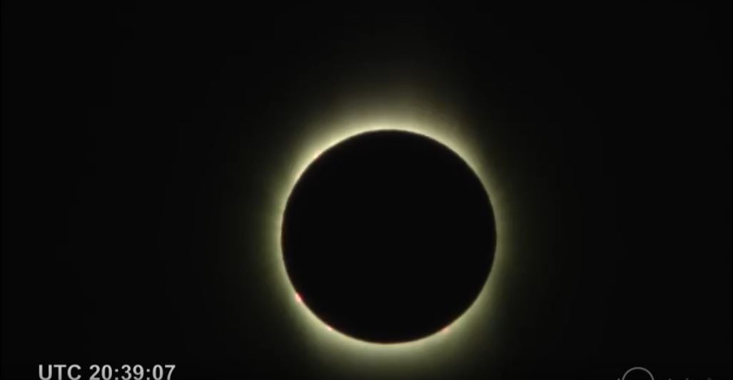 La fiesta del eclipse solar, el evento cósmico del año