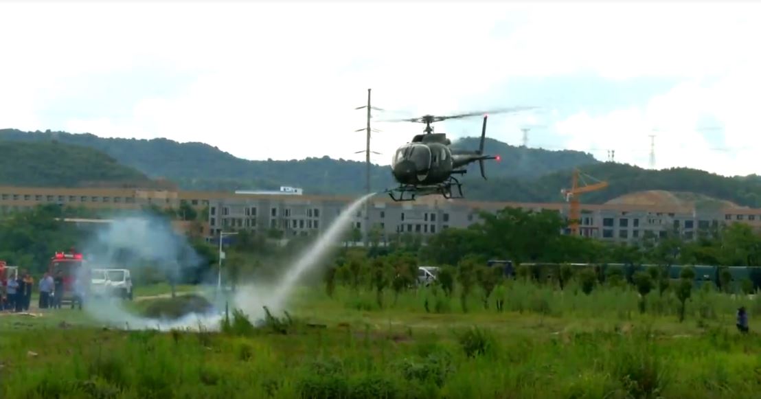 China implementa helicóptero para combatir incendios