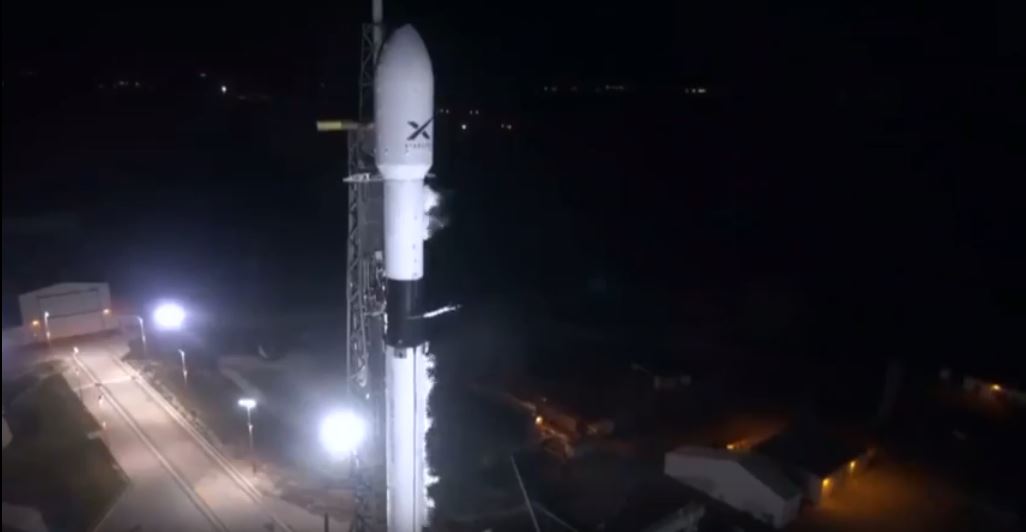 SpaceX pondrá en órbita nuevo cohete de carga pesada en seis meses