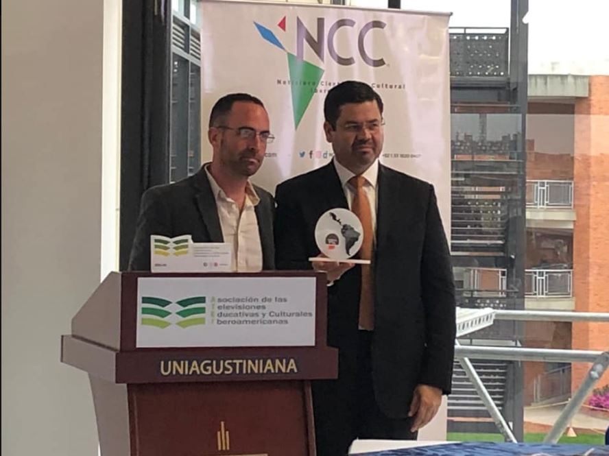 El noticiero de ciencia NCC recibe reconocimiento especial de TAL por divulgar la ciencia, tecnología y cultura en iberoamérica.