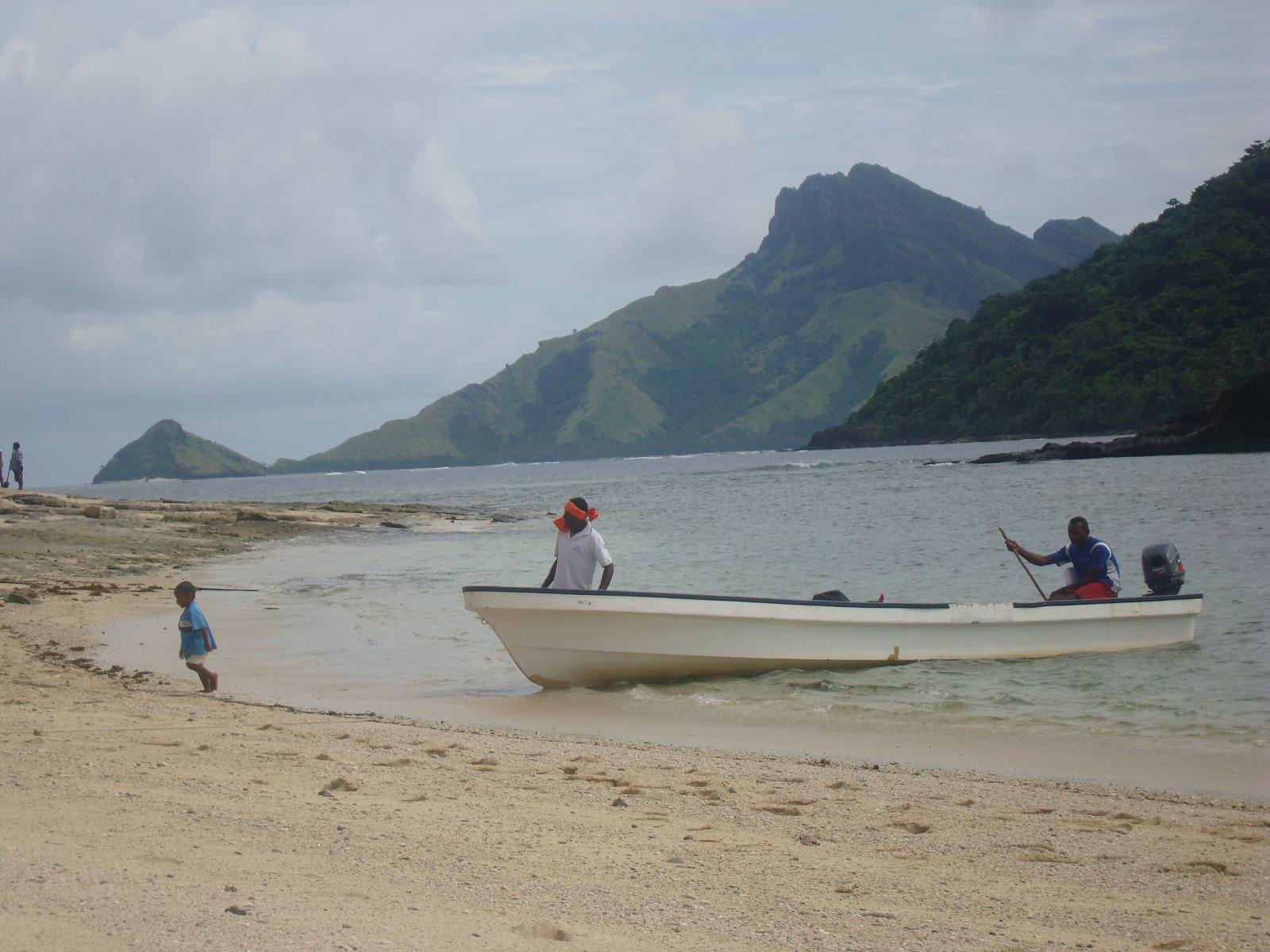 Las islas Fiyi se preparan para la llegada del ciclón Sarai