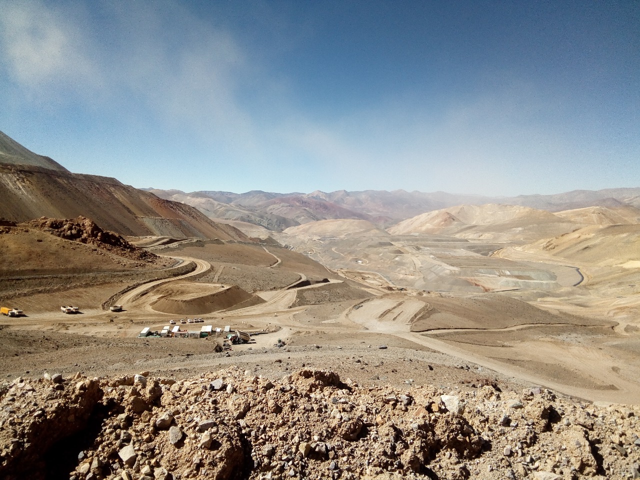 Suspenden ley de químicos en minería tras protestas en Argentina