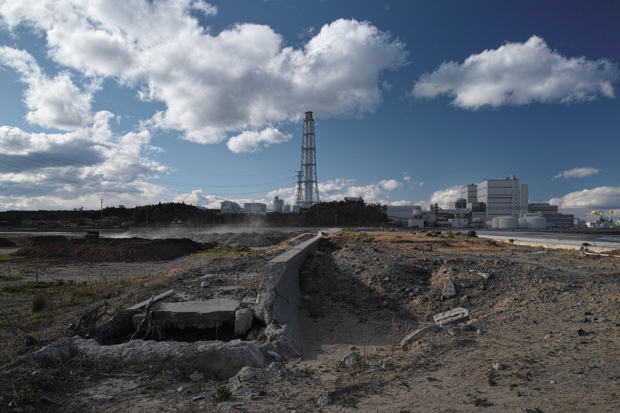 Japón aplaza cinco años el desmantelamiento de Fukushima