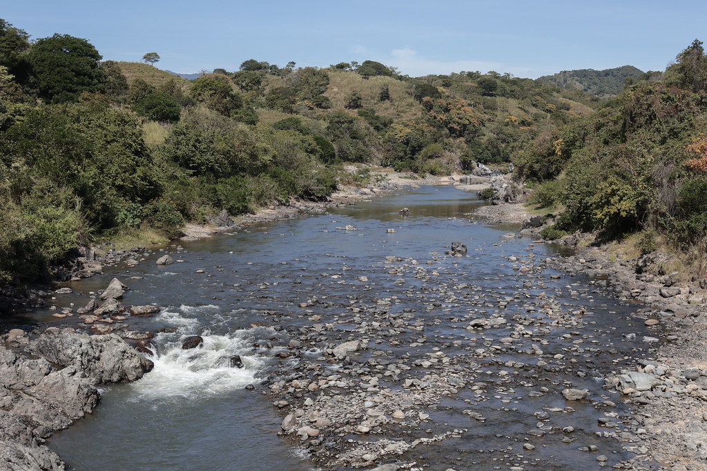 Contaminación de río Lempa provoca crisis de agua en El Salvador