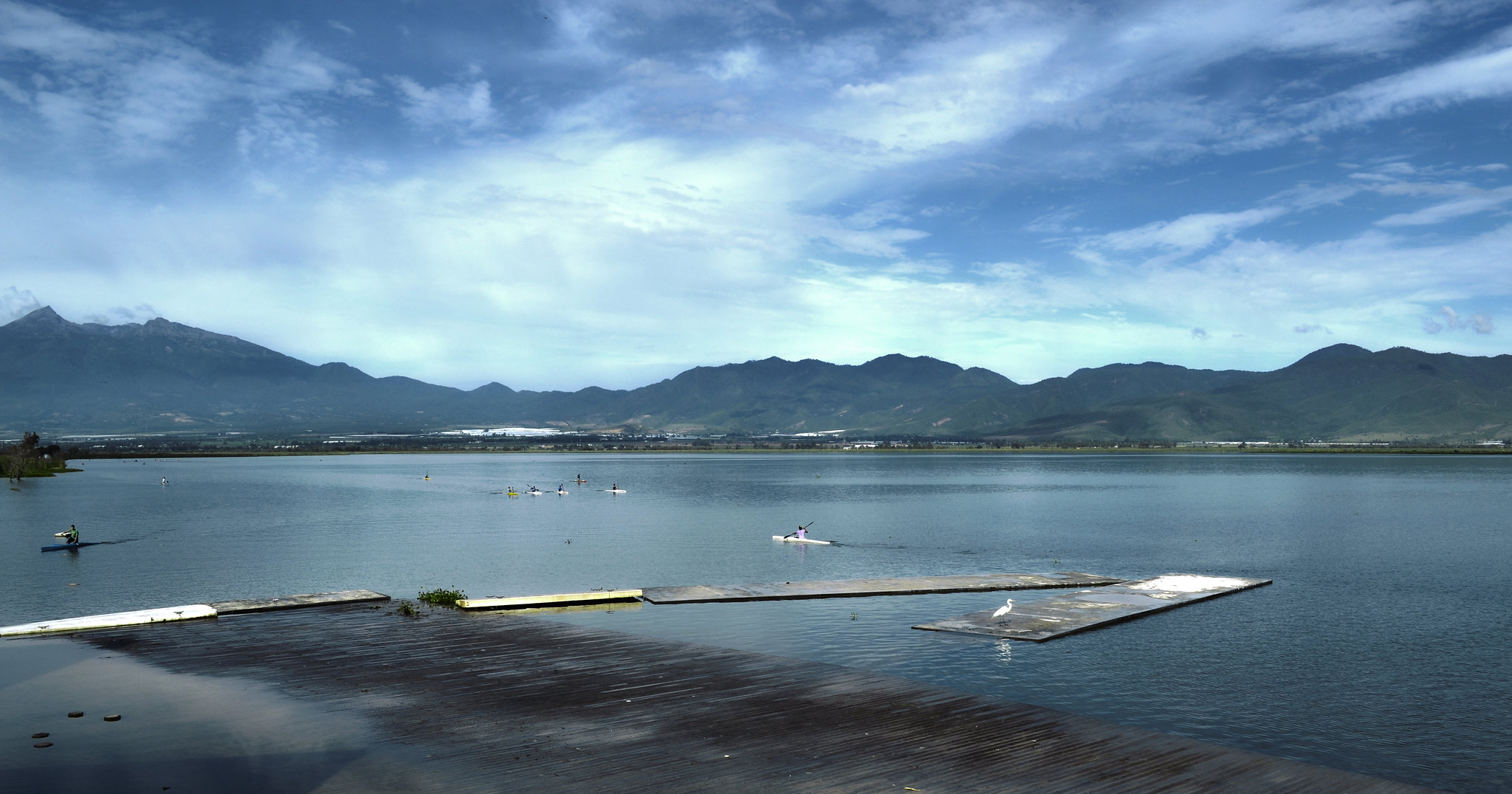 El lago de Zapotlán, en México, en peligro de convertirse en un vertedero de basura