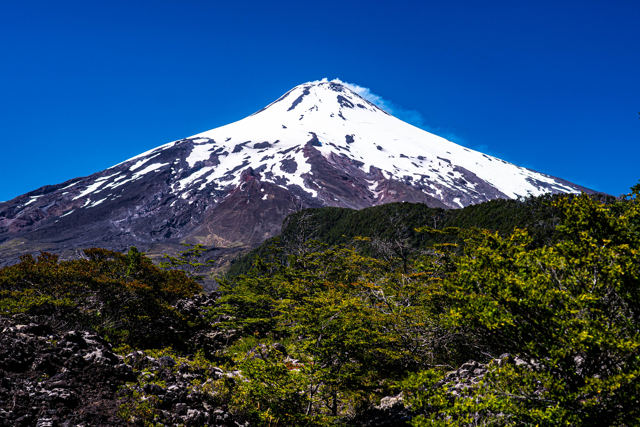 Chile posee 92 volcanes activos, según estudio del Gobierno