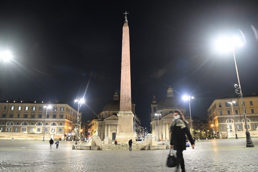 El coronavirus enclaustra a Italia pero da un respiro a China