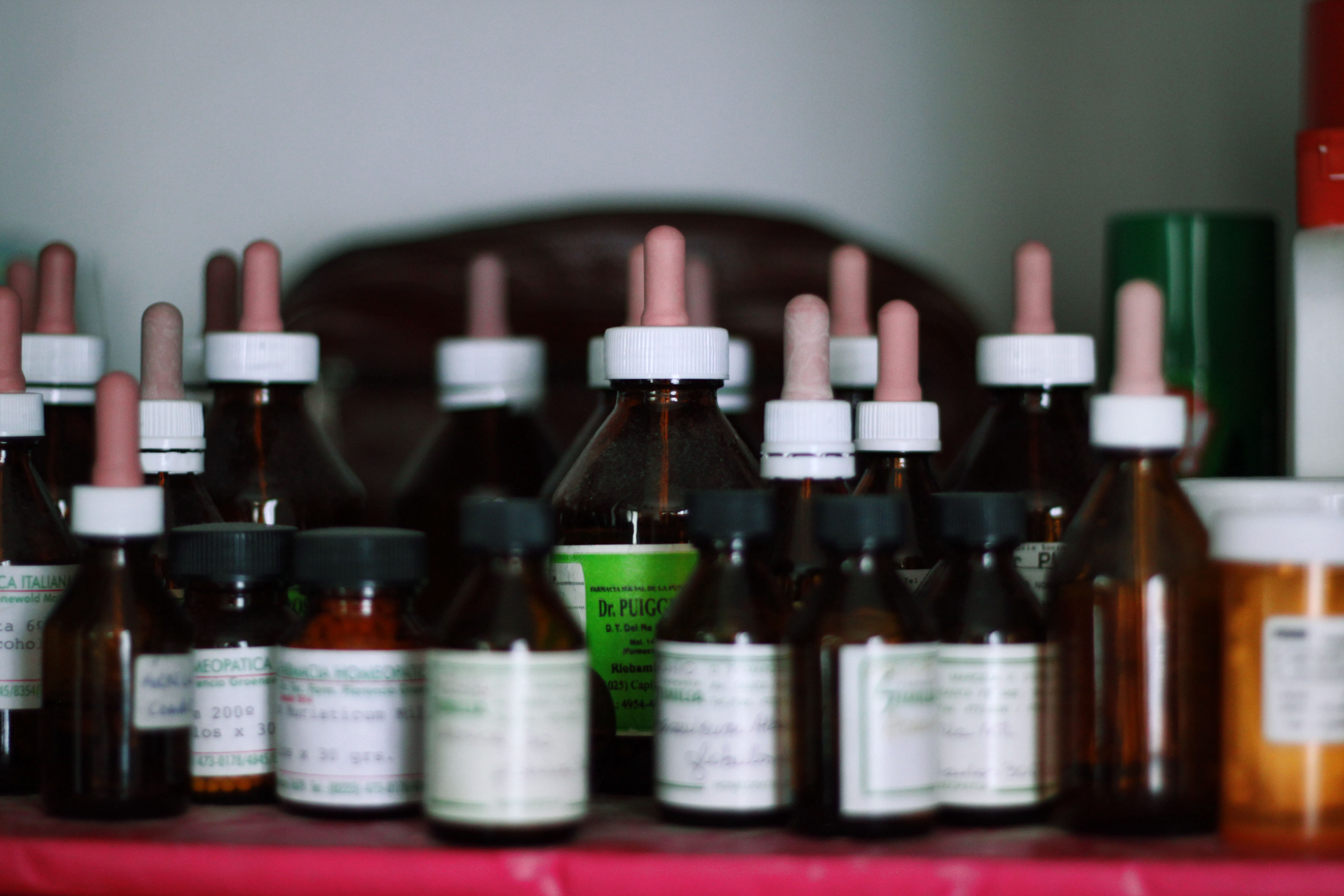 Definición de la Homeopatía en la RAE. Un Sistema Curativo