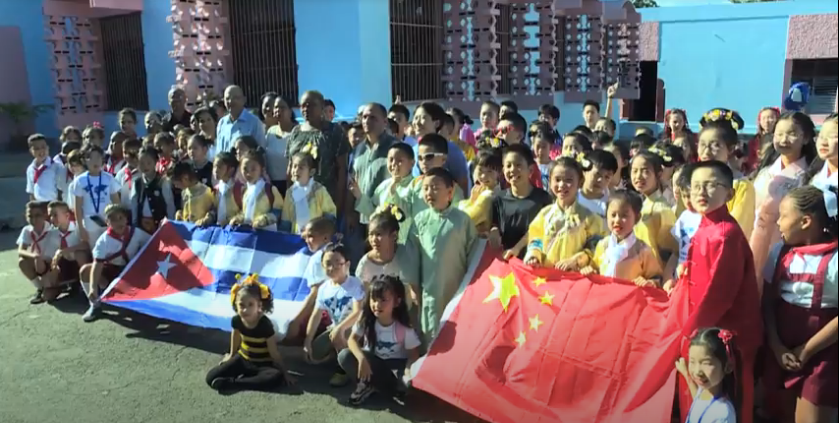 Niños embajadores llevan la cultura china a todo el mundo; toco el turno de Cuba 