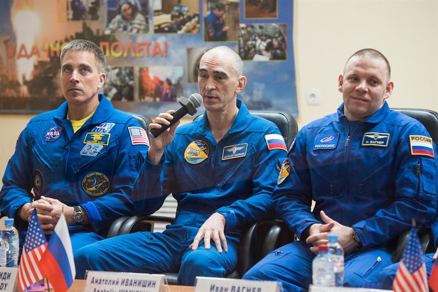 Tripulación de la Soyuz MS-16, segura de que coronavirus no llegará a la EEI