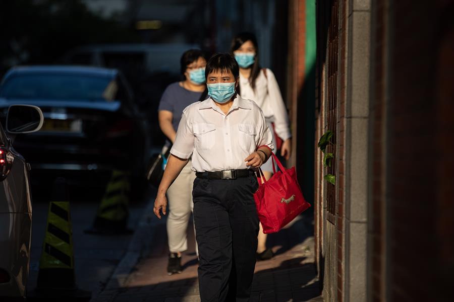 Las primeras pruebas de una vacuna china contra la COVID dan resultados positivos