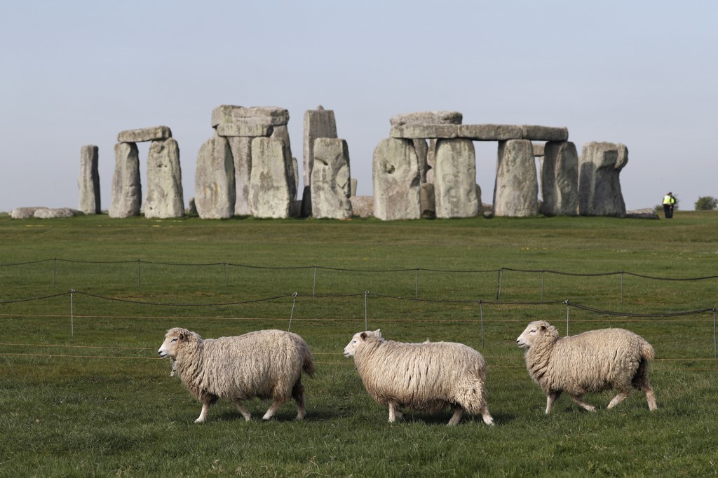 «Asombrosa y única» estructura prehistórica descubierta cerca de Stonehenge