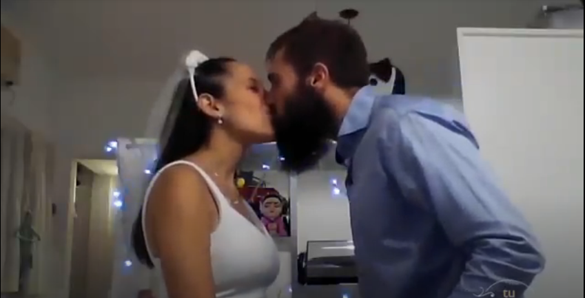 La nueva normalidad incluye bodas por videollamada 