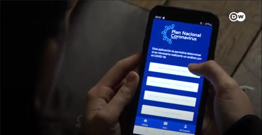Uruguay usa app para realizar test de COVID-19 dentro de automóvil