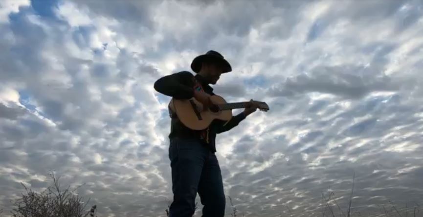 Conoce el sertanejo; la música brasileña que tomó al mundo por sorpresa 