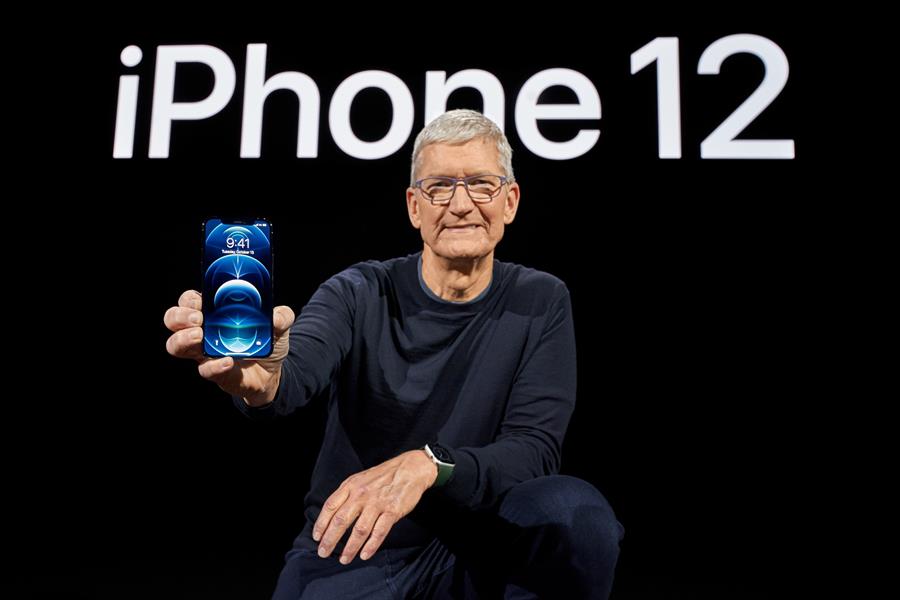 Apple presenta el iPhone 12, el primero compatible con redes de internet 5G