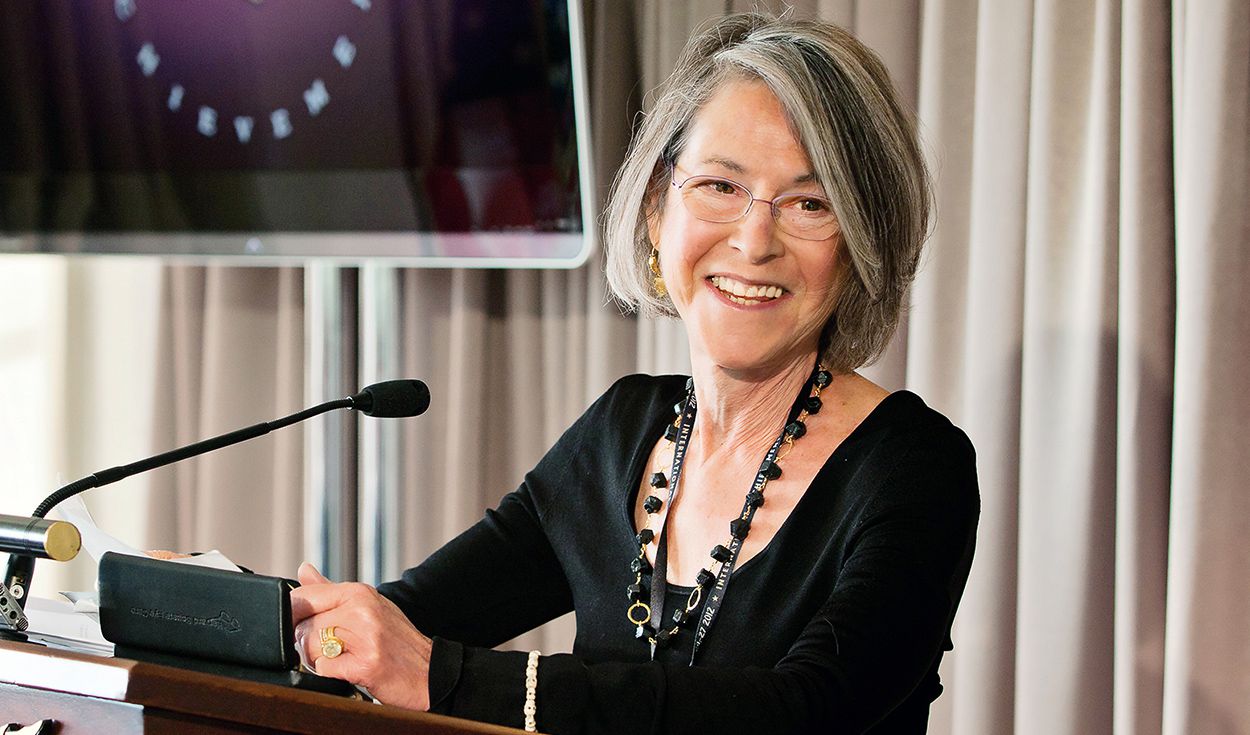 La poeta estadounidense Louise Glück gana el Premio Nobel de Literatura