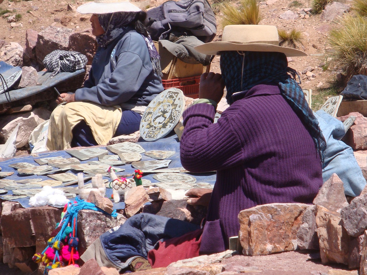 Investigadores buscan generar arqueología junto a indígenas en Argentina 