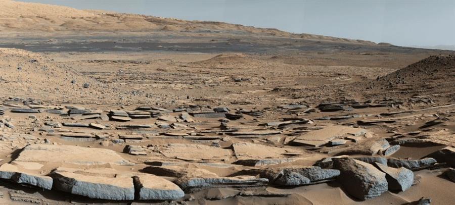 El Curiosity halla depósitos de antiguas inundaciones gigantes en Marte