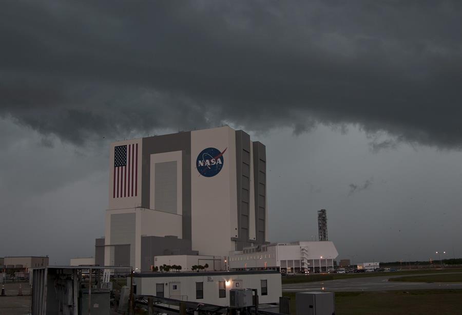 La ESA y la Nasa tiene capacidad para mandar muestra de Marte a la Tierra