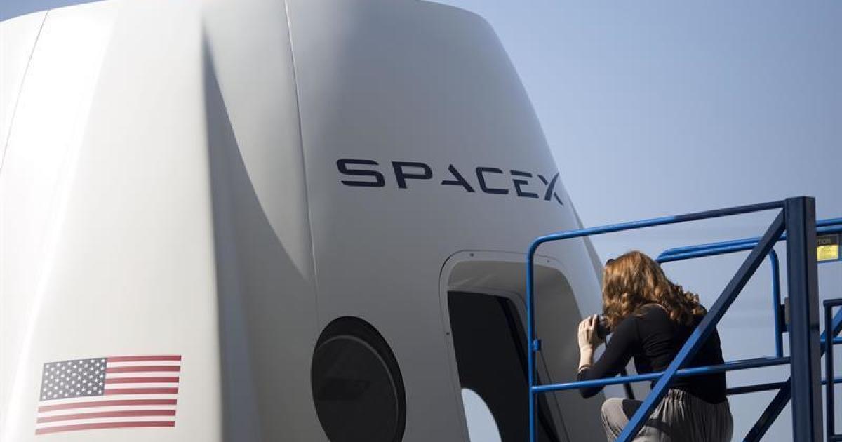 Space X lanzó su primera misión al espacio y pretende funcionar como “taxi espacial”