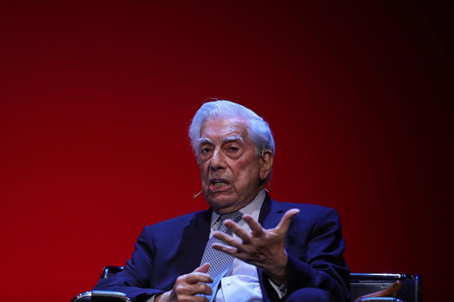 IV Bienal de Novela Mario Vargas Llosa se pospone para septiembre