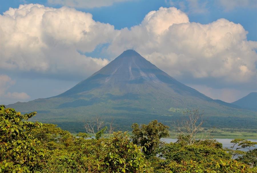 Las erupciones volcánicas tienen un fuerte impacto en el clima, según estudio