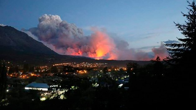 Incendio en Patagonia argentina deja 15 desaparecidos y múltiples afectados