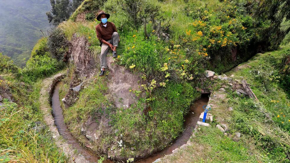 En las altas montañas de Lima se ‘siembra el agua’ con ingeniería prehispánica