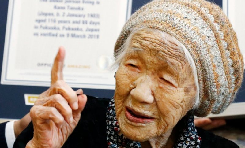 La mujer más anciana del mundo renuncia al relevo olímpico por la COVID-19