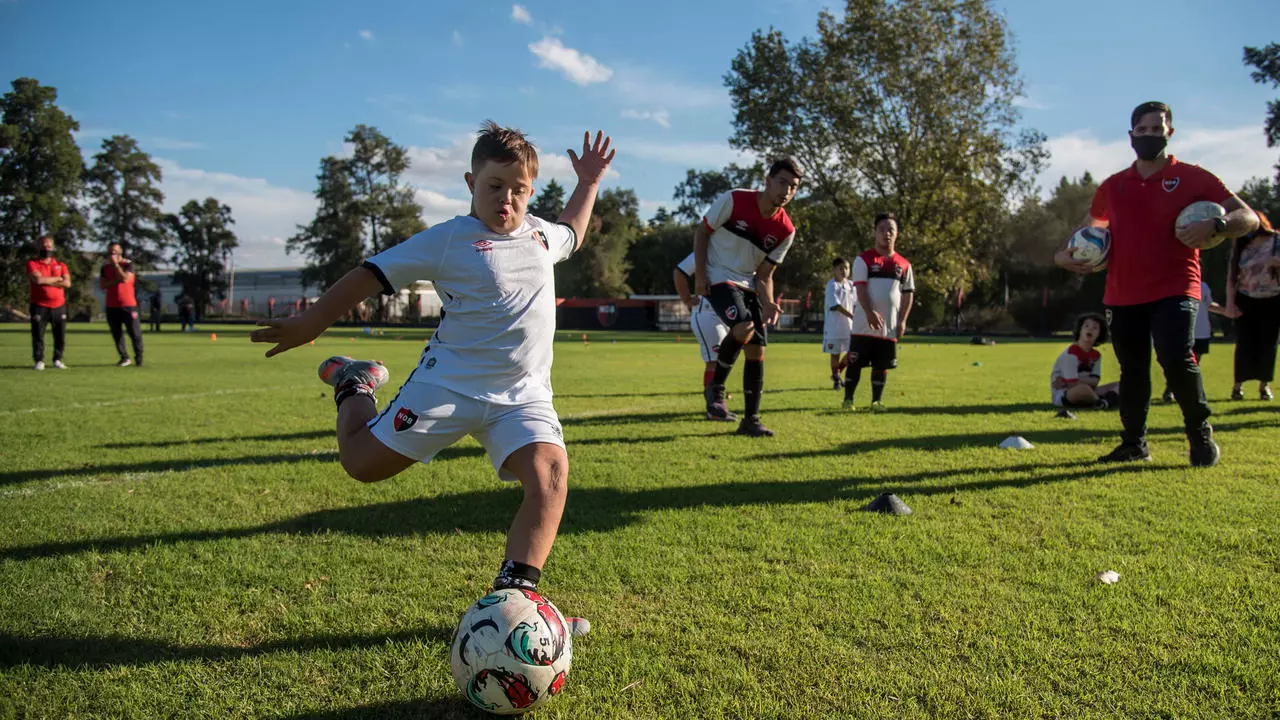 Un club deportivo en Argentina apuesta por la inclusión en el fútbol