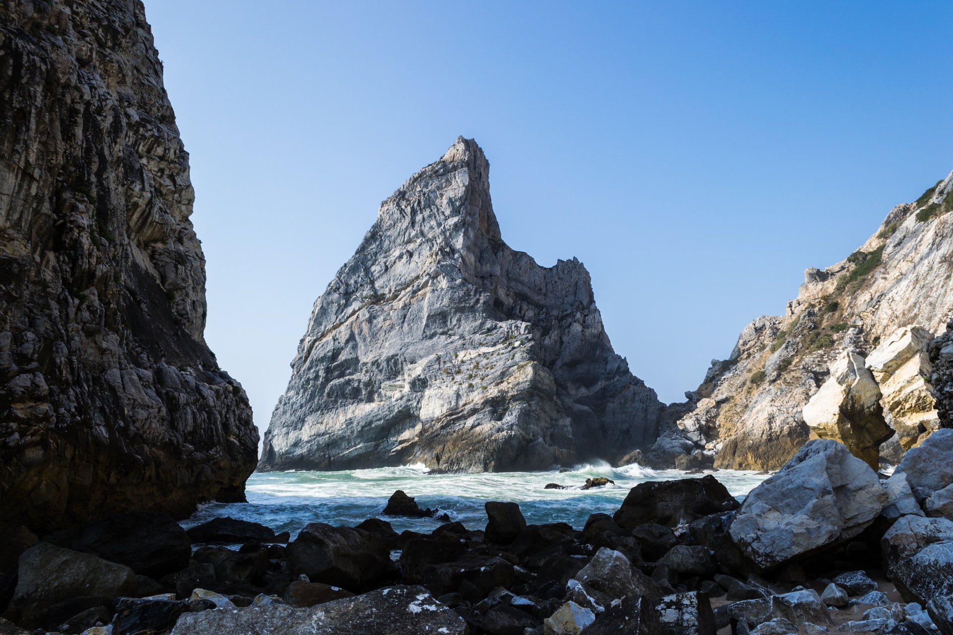 ¿Las rocas son capaces de crecer y de cambiar su forma?