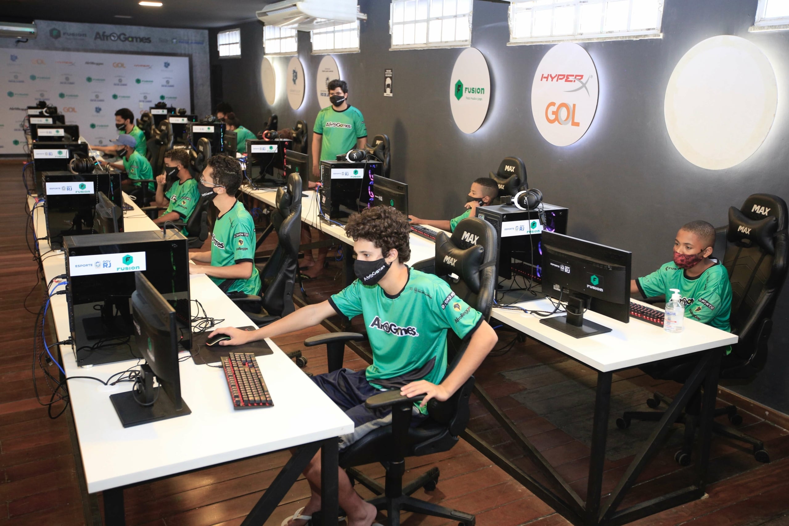 Los eSports, una alternativa para los jóvenes de las favelas en Brasil