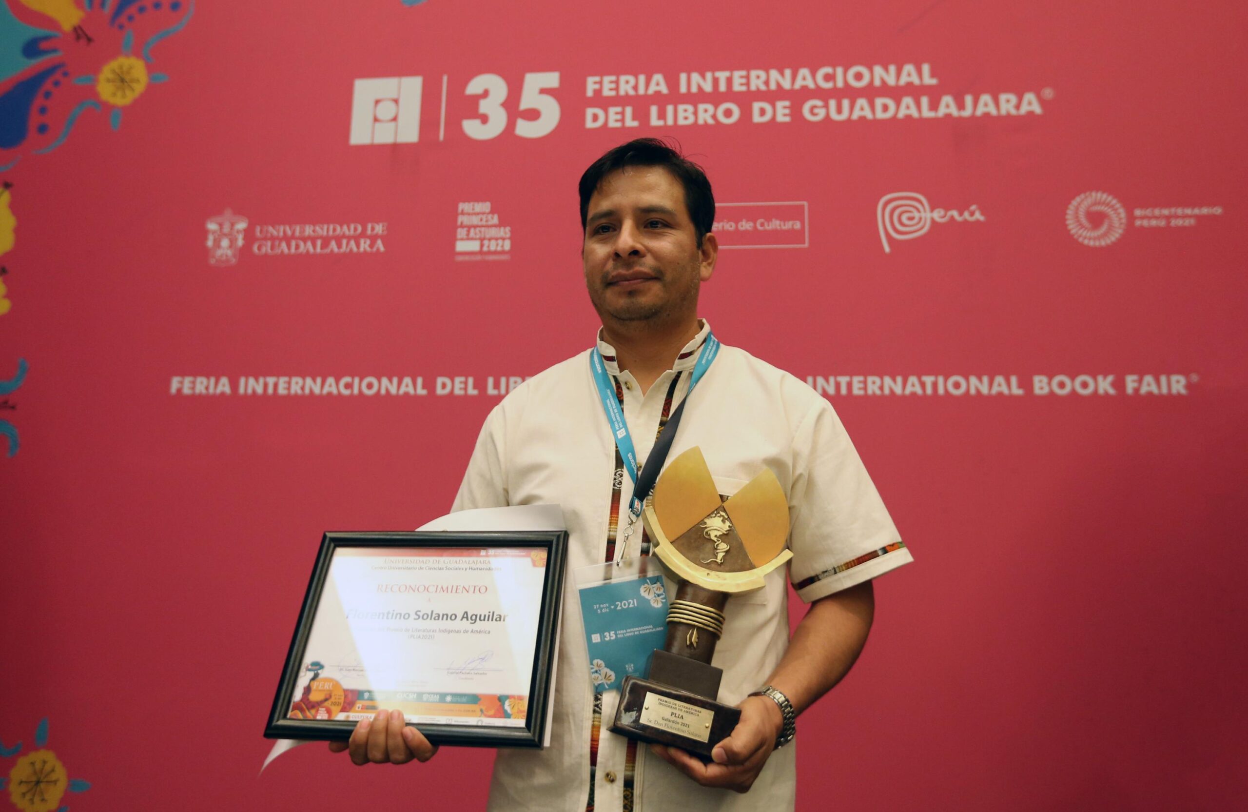 Florentino Solano es ganador del Premio de Literaturas Indígenas de América 2021
